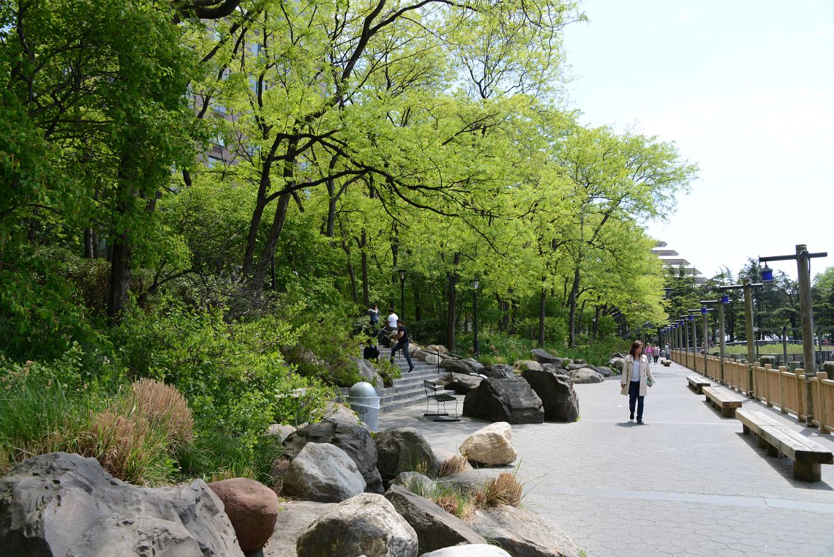 24-14 South Cove Park From The Esplanade In New York Financial District